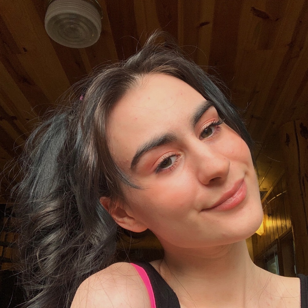 Meet your Posher, Elizabeth